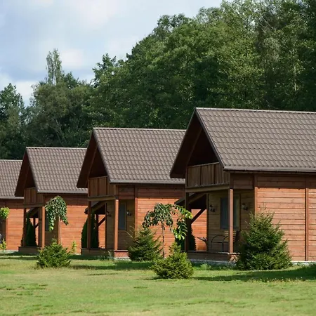 Caloroczny Sosenka 1-5 Z 2 Sypialniami, Aneksem, Lazienka I Salon